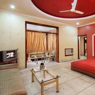 Mandakini Kanpur Esterno foto