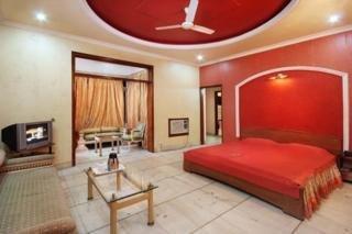 Mandakini Kanpur Esterno foto