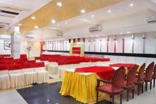 Mandakini Kanpur Esterno foto